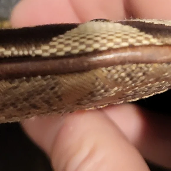 Coach Vintage Y2k Patchwork Wristlet - Picture 7 of 11